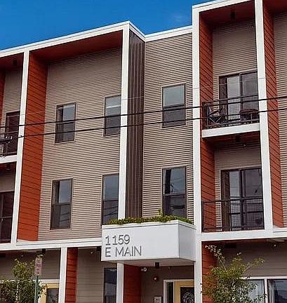 2nd image of 1159 E Main St #202