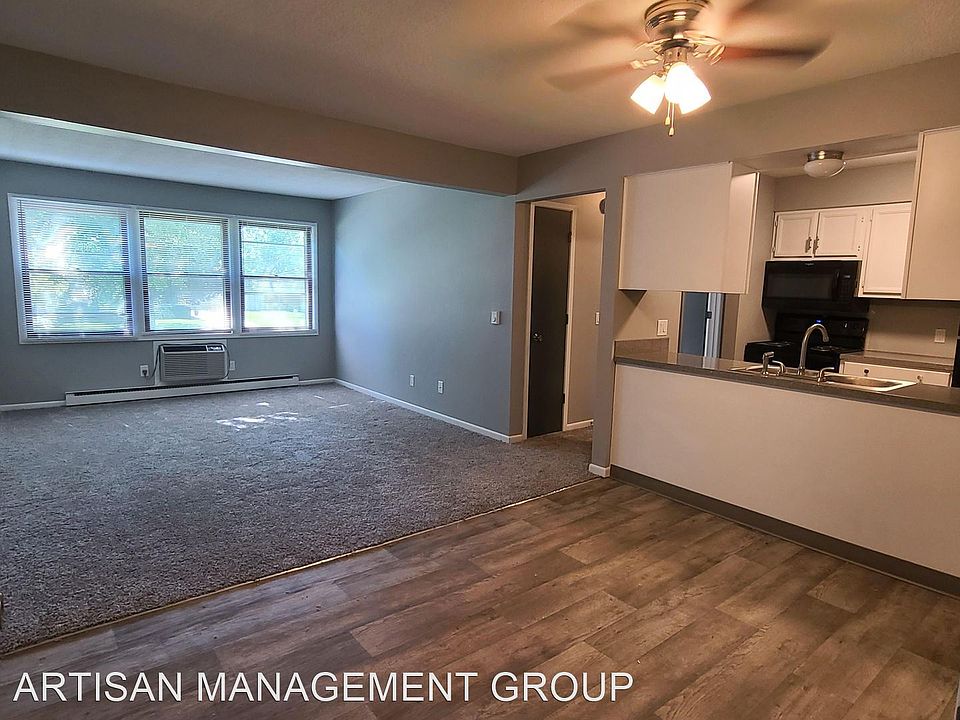 1st image of 417 NE Trilein Dr #303