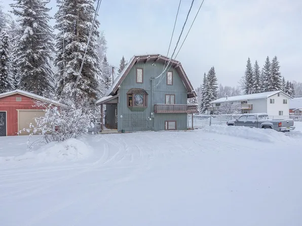 3151 Chinook Dr, Fairbanks, AK 99709