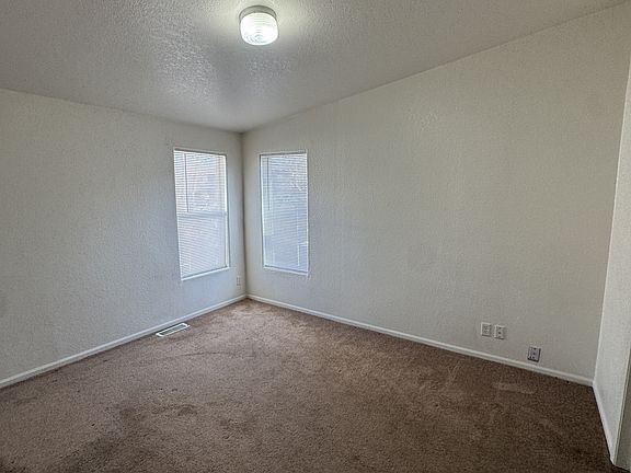 4th image of 517 S Verde St