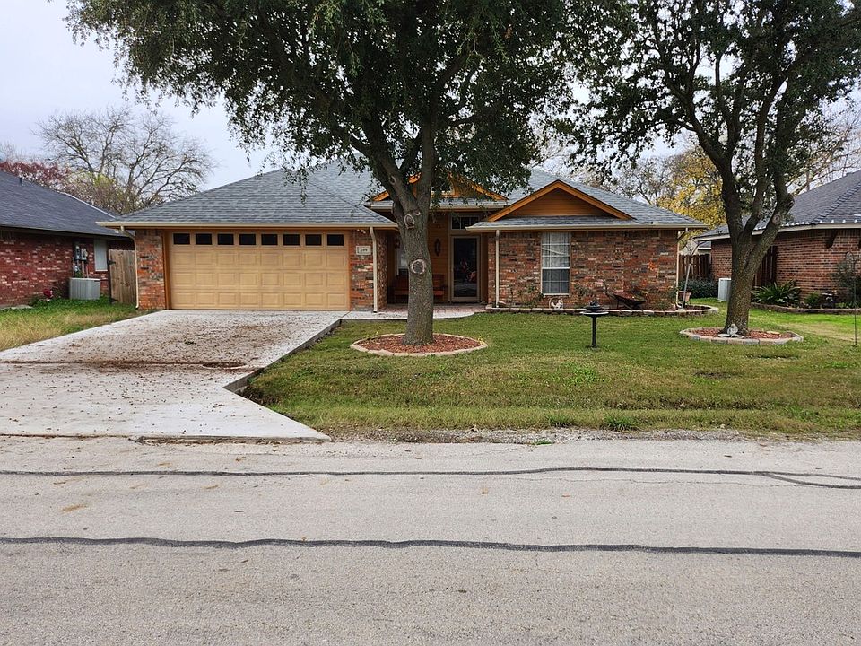 1st image of 209 Vista Ridge Dr