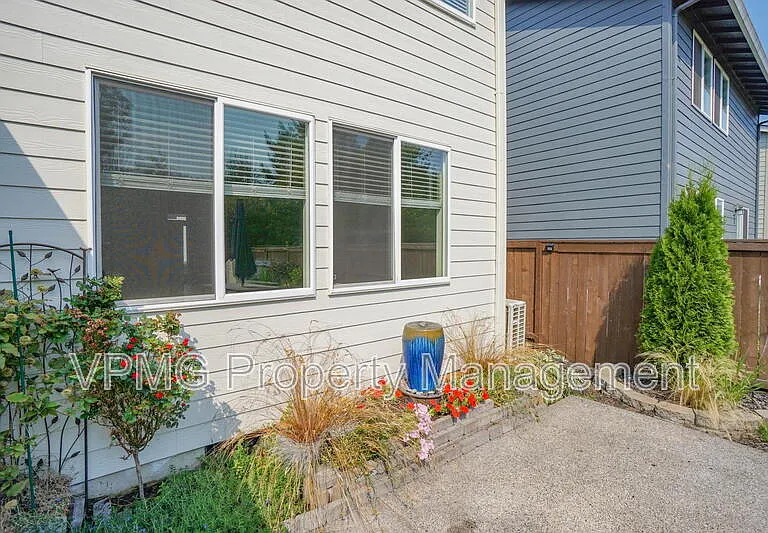 11603 NE 138th Ave — Photo 46
