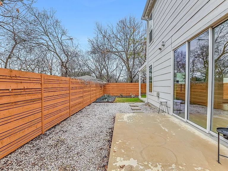 1106 Walton Ln #A — Photo 10