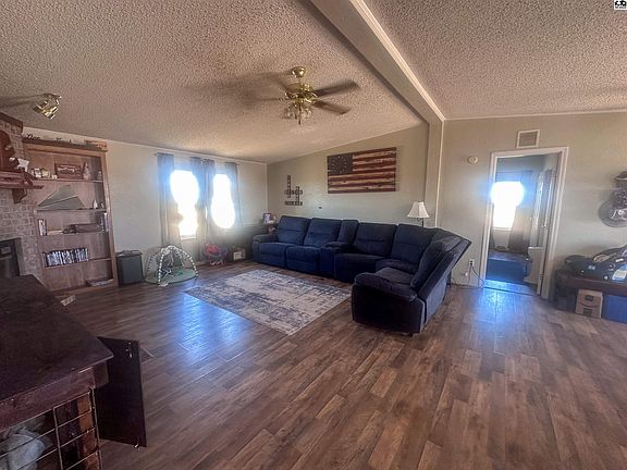 4th image of 40060 SE 30th St