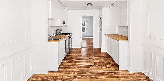 5th image of 259 Clifton Pl