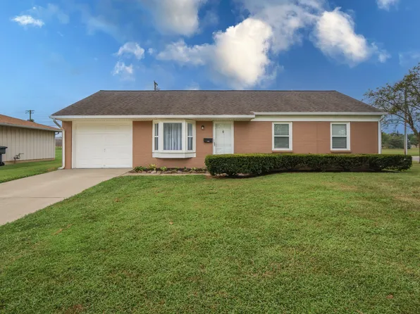 1780 South Dr, Columbus, IN 47203