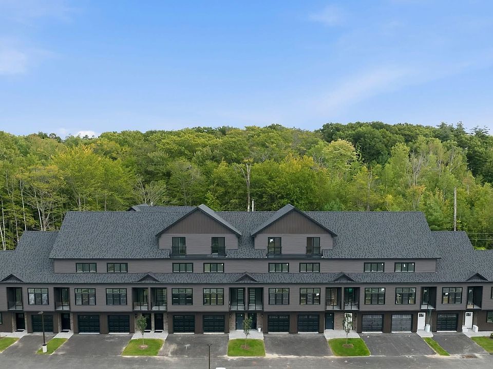 1st image of 12 Cobblestone Court Unit 7