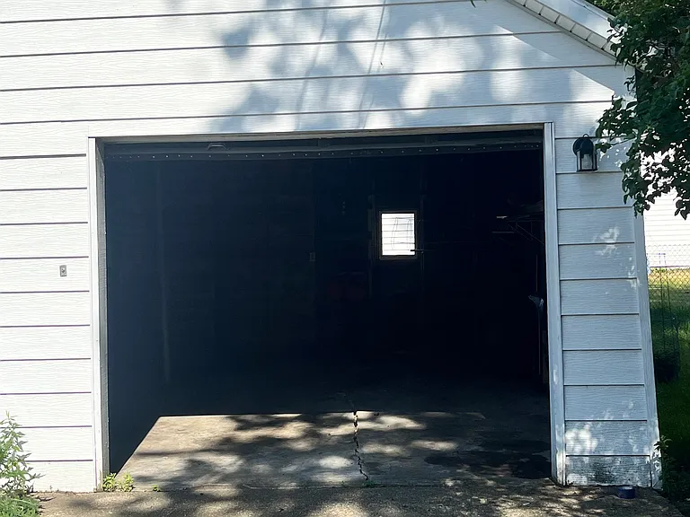 garage space and extra parking space