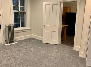 113 E Main St, Hummelstown, PA 17036