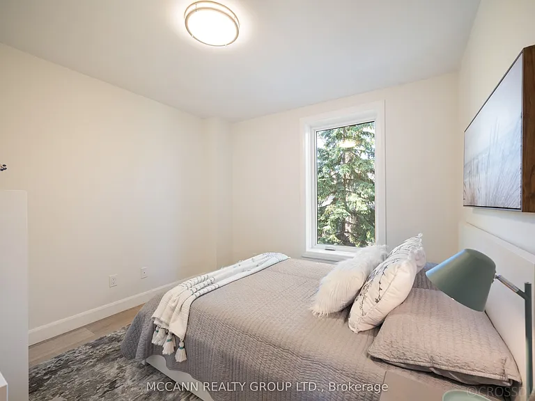 217 Pearson Ave #MAIN 2ND AND THIRD — Photo 35