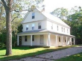 352 King St, Hanover, MA 02339