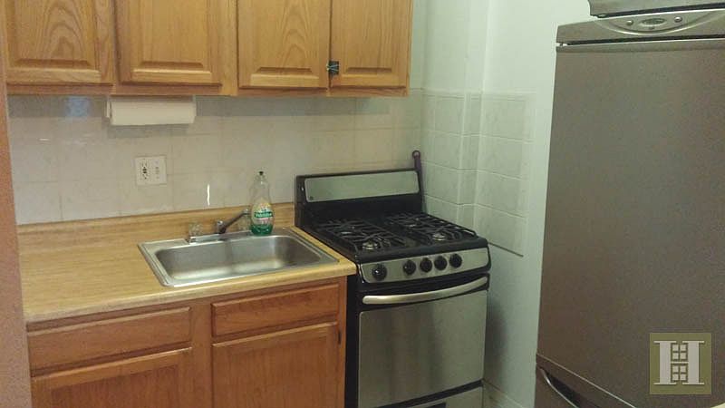 2nd image of 154 W 121st St APT 3B
