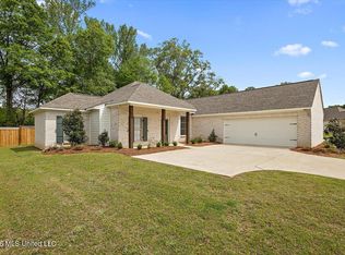 217 Jasmine Cove Cir, Brandon, MS 39042