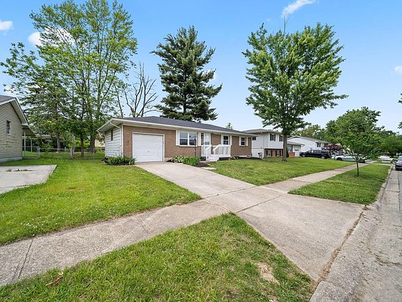 3rd image of 6365 Faircrest Rd