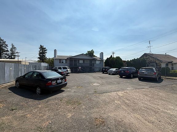 3rd image of 2908 E Providence Ave APT 4