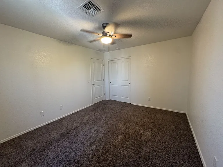 5244 Encanto Dr — Photo 18