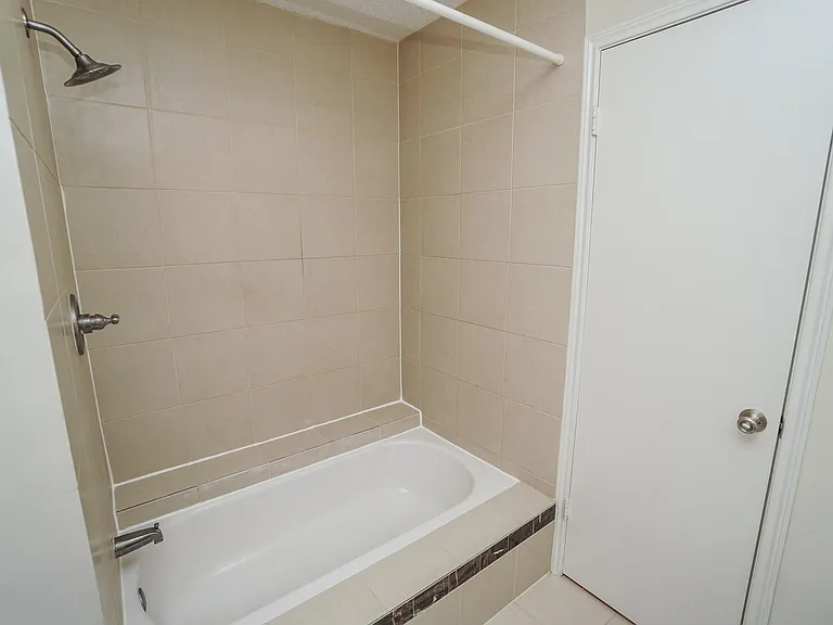 2910 Grants Lake Blvd #1505 — Photo 25