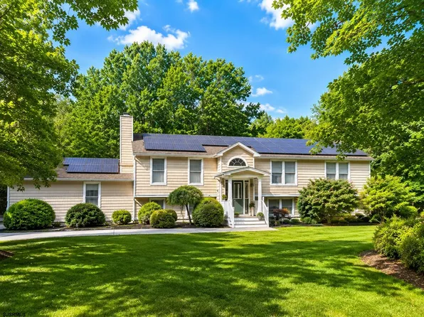 6 Manchester Ct, Egg Harbor Township, NJ 08234