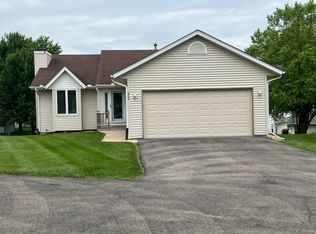 (Undisclosed Address), Loves Park, IL 61111