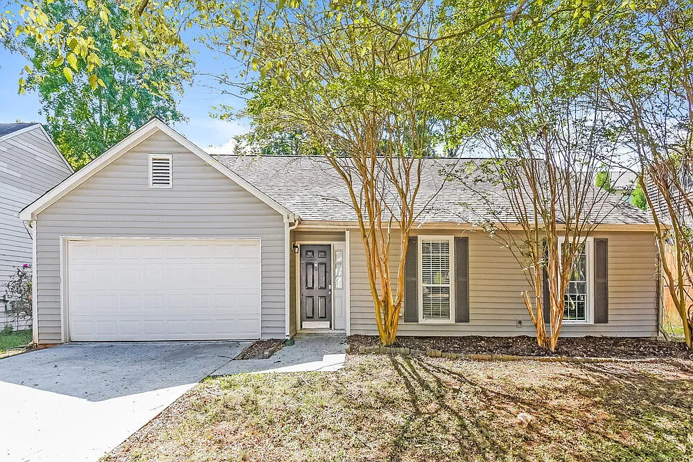 3 bed, 2.0 bath, 1502 sqft, $2,500 — Photo 1