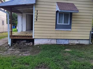 1325 NW Jackson St, Topeka, KS 66608