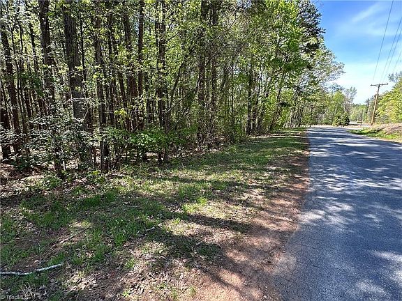 3rd image of LOT 17 Lake Shore Dr