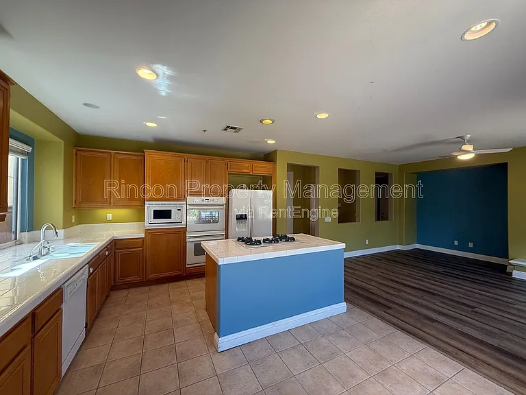 2029 Milagro Pl — Photo 6