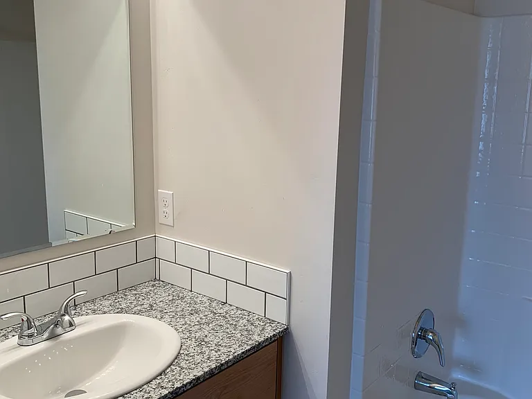 428 W Orchard Ave #1 — Photo 15