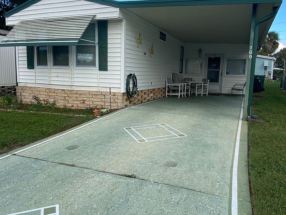 1st image of 33124 Dockside Ln