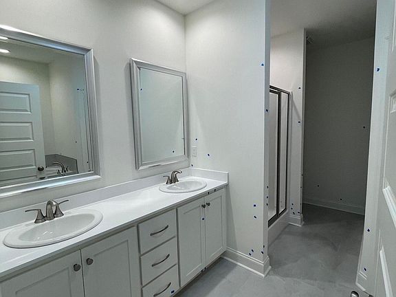 5th image of 109 Harvest Ln