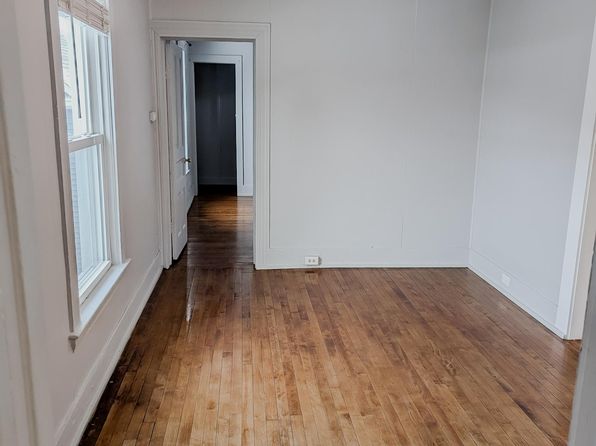 930 Nagold St NW #2
