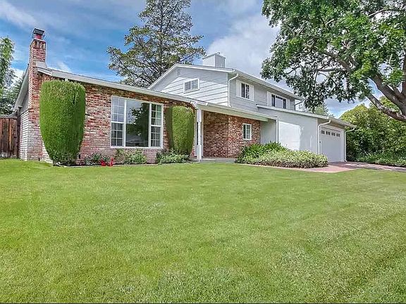 2nd image of 3265 Primrose Ln
