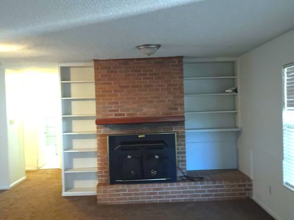 941 E Industrial Blvd