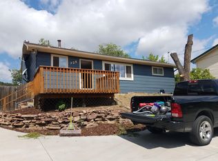 723 5th Ave, Lyons, CO 80540