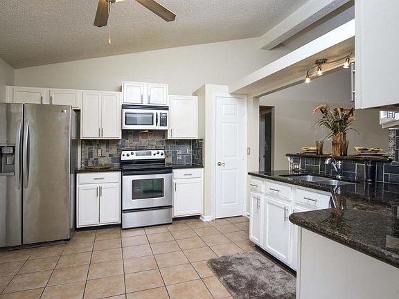 5th image of 7333 Cinnamon Tea Ln