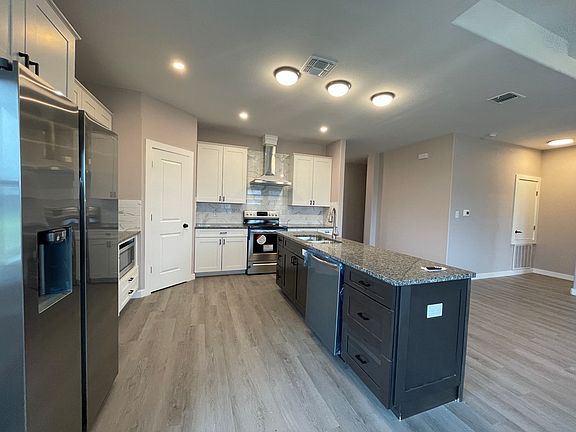 5th image of 2739 Avenue J