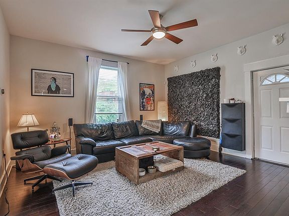 4th image of 6021 Woodmont Ave