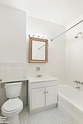 Rented by Brown Harris Stevens | media 10