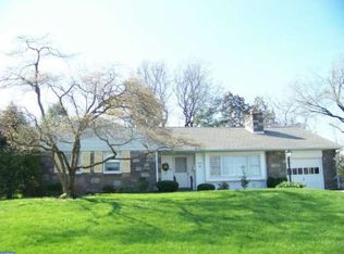 11 Colonial Ave, Norristown, PA 19403