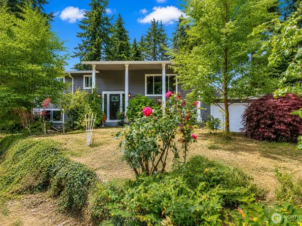 7020 E Homestead Court, Tacoma, WA 98404