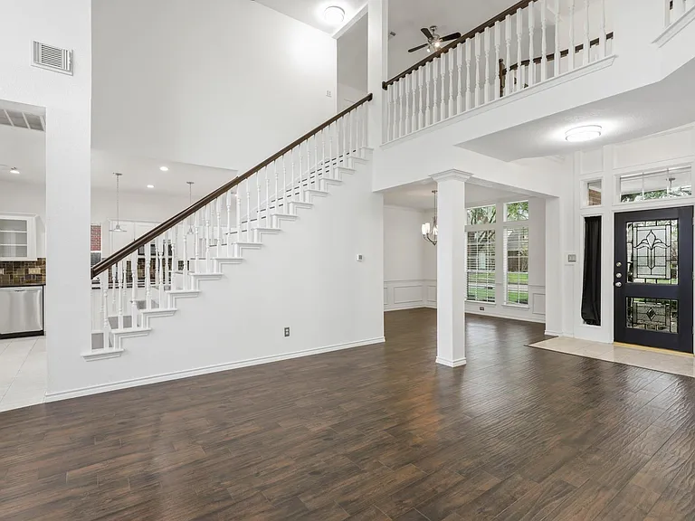 210 Wilkins Xing — Photo 11