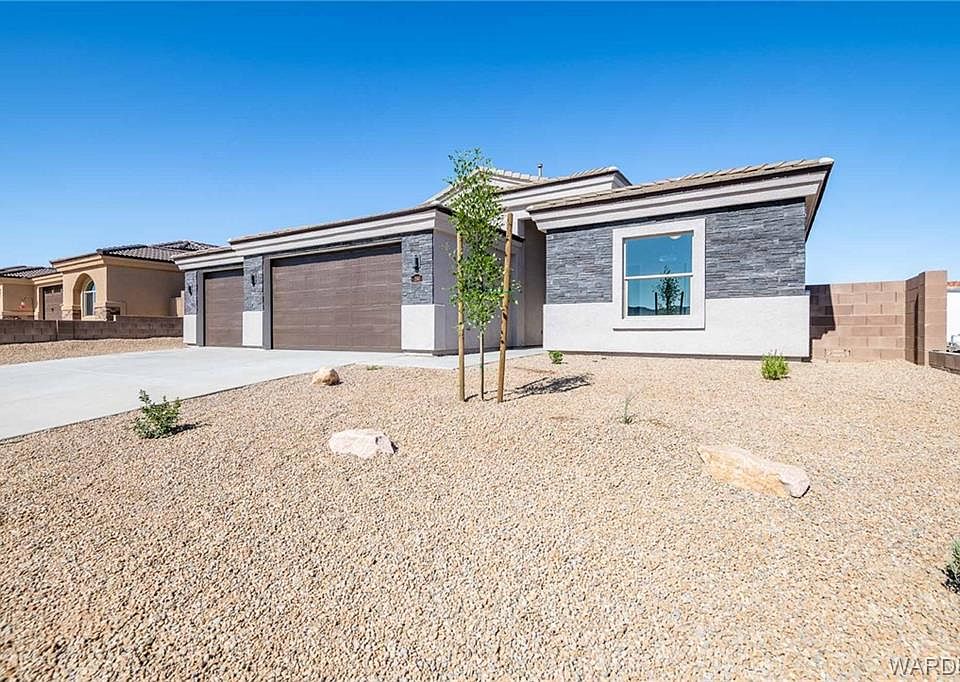 1st image of 2347 Wildflower St
