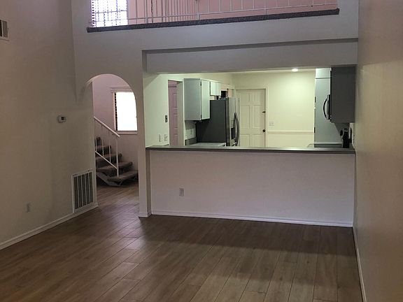 3rd image of 7633 Chapelhill Dr