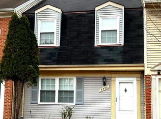 8596 Adamson St, Manassas, VA 20110