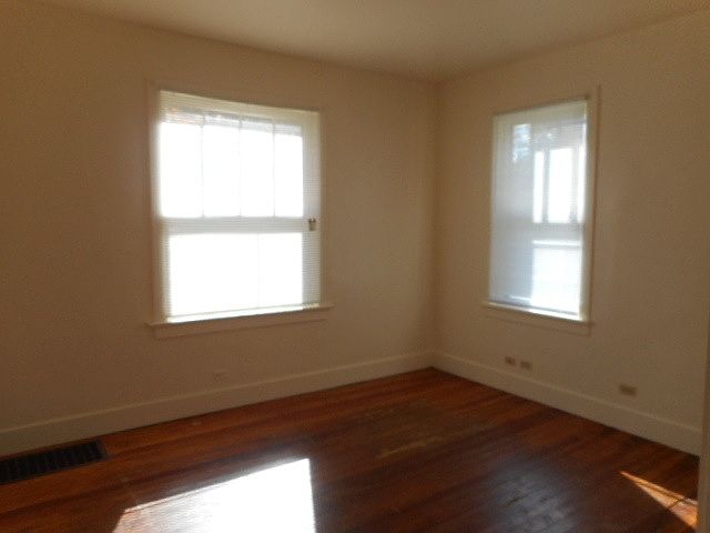 2nd image of 810 Grace Ave