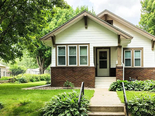 913 Ottawa Ave, West Saint Paul, MN 55118