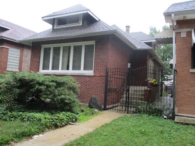 3129 N Kolmar Ave, Chicago, IL, 60641