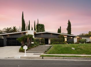 18839 La Amistad Pl, Tarzana, CA 91356