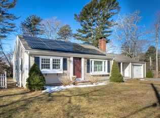38 Prospect Rd, Mattapoisett, MA 02739