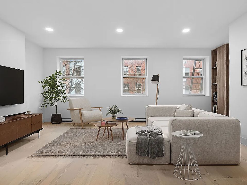 1st image of 188 Nelson St #2R